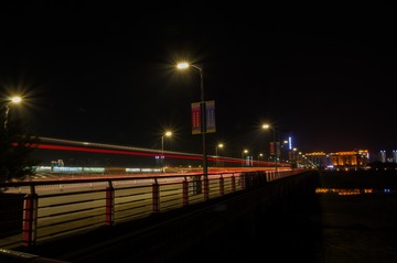 748153