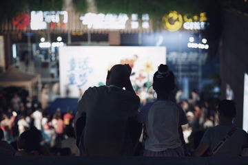 165112