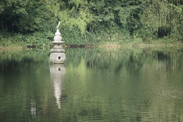 167451