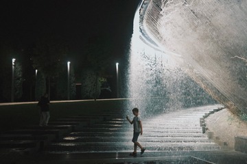 001