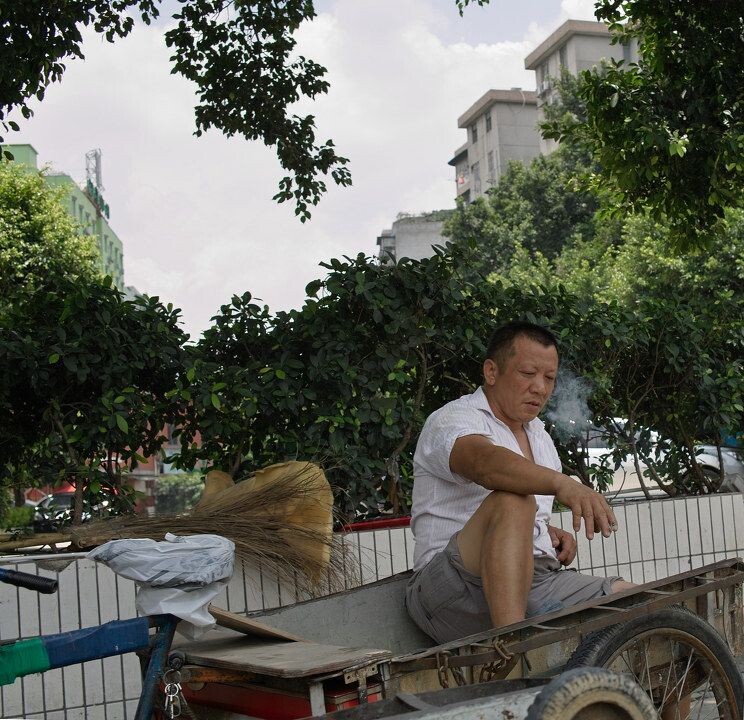 等活的人<br />
