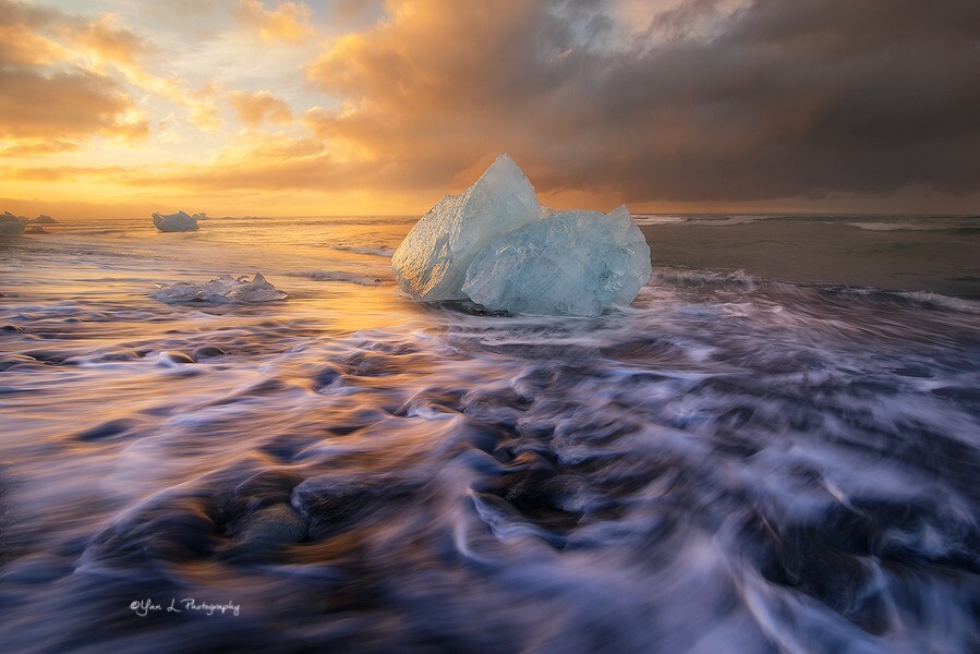 冰岛真是摄影爱好者的天堂，有大海，有火山，有地热，有温泉，有数不尽的各种各样的瀑布，还有冰川
