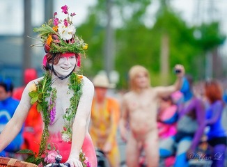 flower_girl.jpg