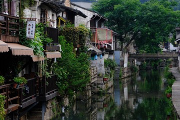 0D9F1674-457D-4A86-92BF-64D9FAD32291/L0/001