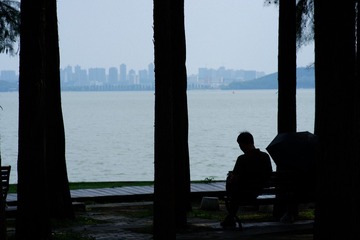 8C4DA23B-05DD-4D5F-A477-0B84A4DE0AEC/L0/001