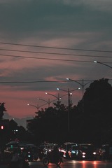 58907