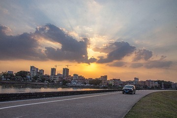 9B108316-22CA-4A5F-B591-8A0F46F7F4E4/L0/001
