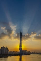 147051