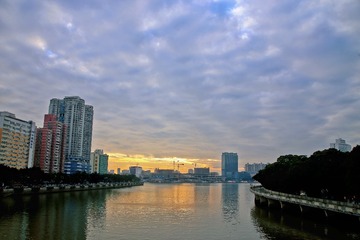 8F735704-CF82-4DF7-AA45-084608F49603/L0/001