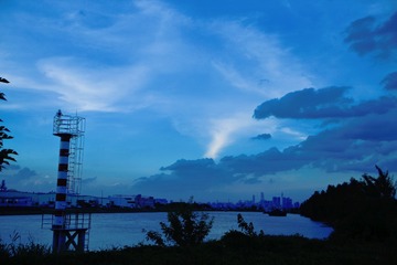 DA4C5BC3-033D-42B9-A3E6-7EF20EC92983/L0/001