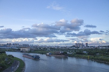 DDA99068-DBD7-473D-B76D-88A3992EE9F0/L0/001