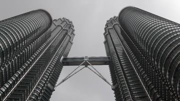 120645
