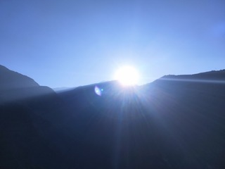 1642093