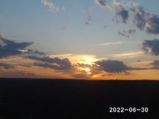263080