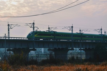 309951