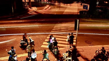 C66D527C-6EFA-4089-8154-C0E500342417/L0/001