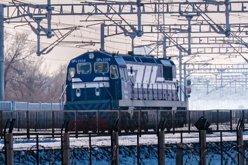 37675