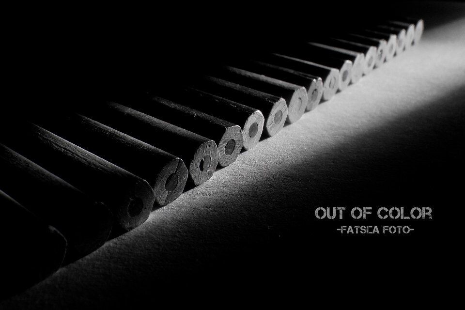 Out of color.NO.1<br />
