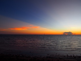 33384B32-F599-47C9-8EEA-6E145796DEBB/L0/001