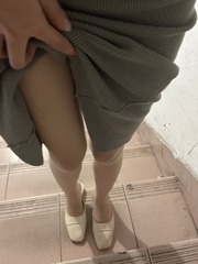 73921
