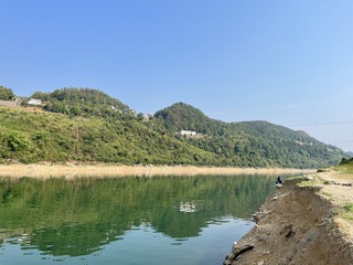 8454084F-BF0A-49CC-AD45-D5128CCDFCA1/L0/001
