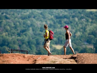 SL_MD_0825_0596_1280