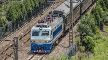 F6404F08-DB02-430F-9FBC-934B09324E5D/L0/001