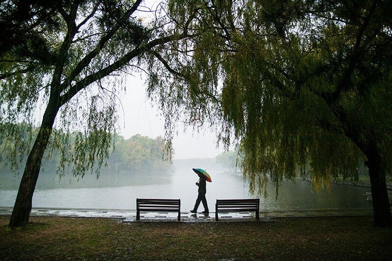 湖边<br />
