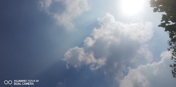 2560812