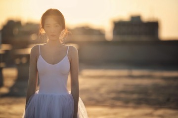 001