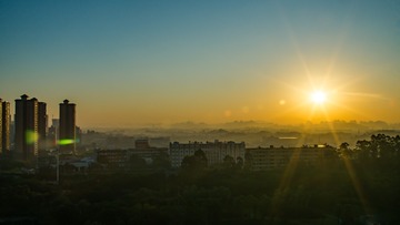 1004053