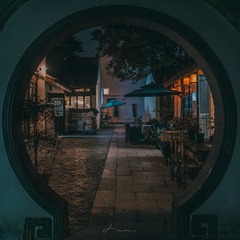 1258232