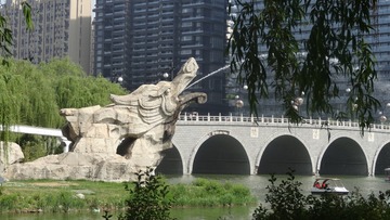 169523