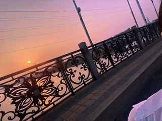 25070652-19B3-4772-932D-B9FA0294A53A/L0/001
