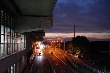E10A0F75-707E-49F3-B5A5-7E2F249B76BE/L0/001