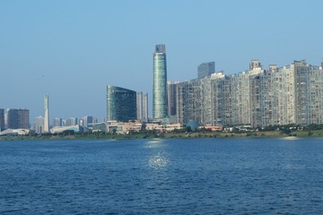 D1B40586-9F5F-4967-AE40-5A67E4699F03/L0/001