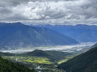 6F387EE9-6686-4C2F-AB3F-2586AC9B2845/L0/001