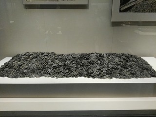 341300
