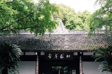 EF652308-44BB-4BC0-AF4A-CCA30E4FDBBB/L0/001