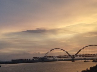 986792