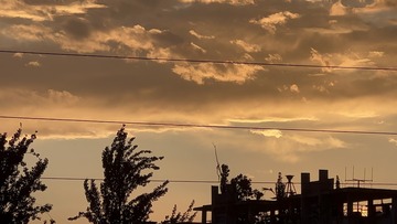 B0F4F083-B479-4880-B907-D0BA388E5EE1/L0/001