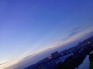 7520A308-20CB-41B0-813A-166F20D58D0D/L0/001
