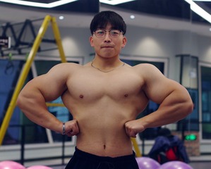 1016525