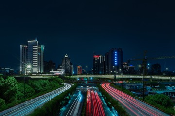 1404154