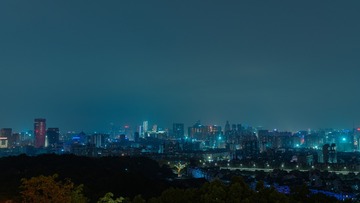 1404160