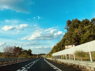 25CF6B37-1DA9-4FA5-9EF2-84A6B22AB58C/L0/001
