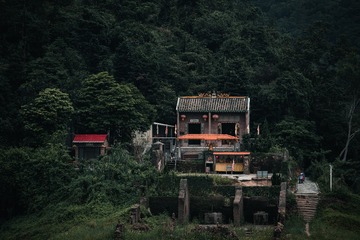 20669198-6961-4C3D-B068-E522BFA6394F/L0/001