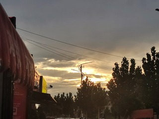 318639