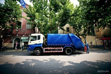 环卫车