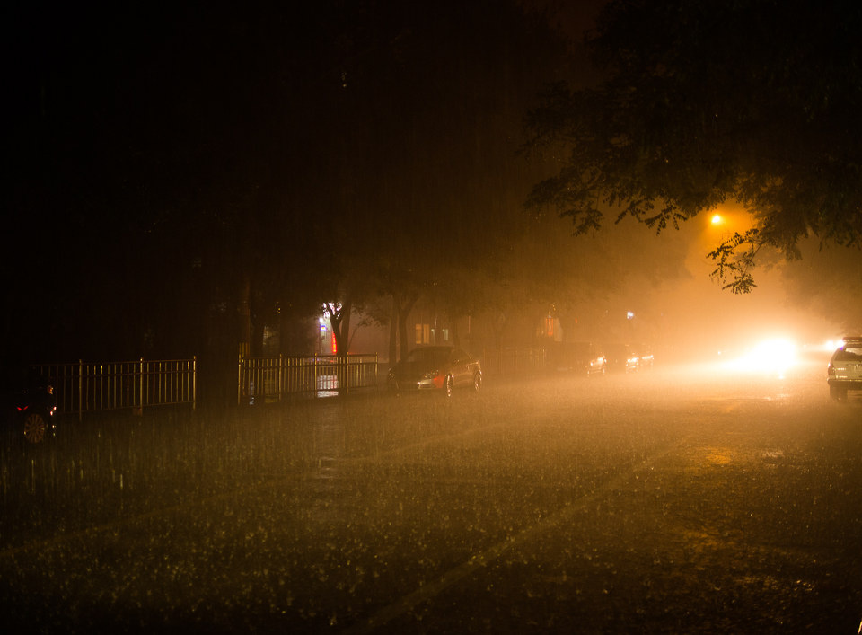 又下雨了,回家路上 2012-07-27